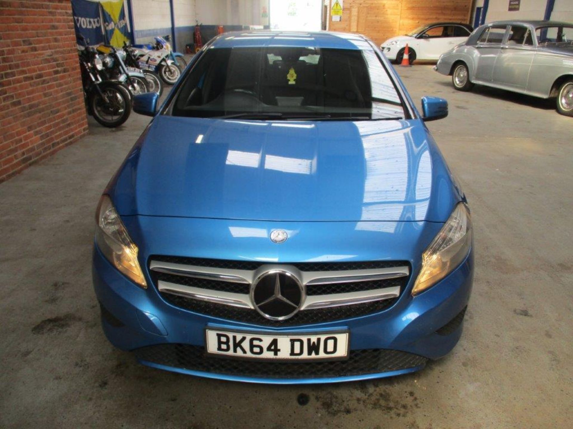 64 14 Mercedes A180 Blue-CY Sport - Image 2 of 10