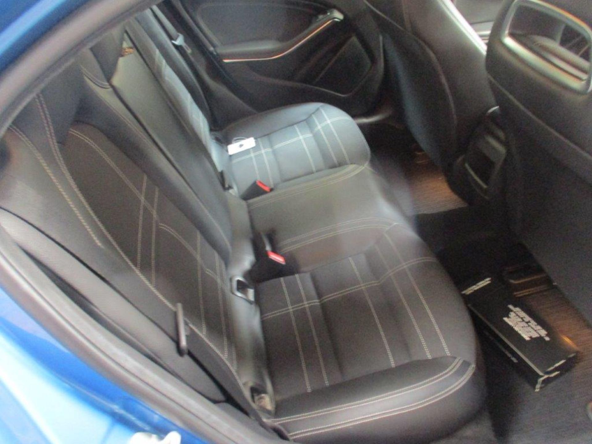 64 14 Mercedes A180 Blue-CY Sport - Image 5 of 10