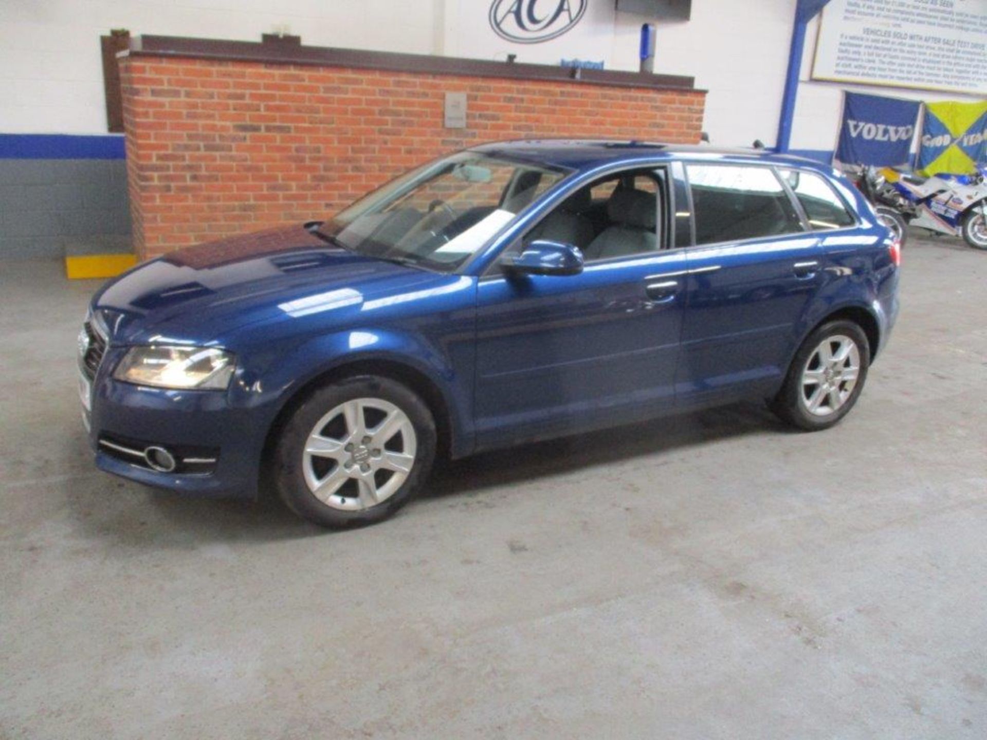 60 10 Audi A3 SE