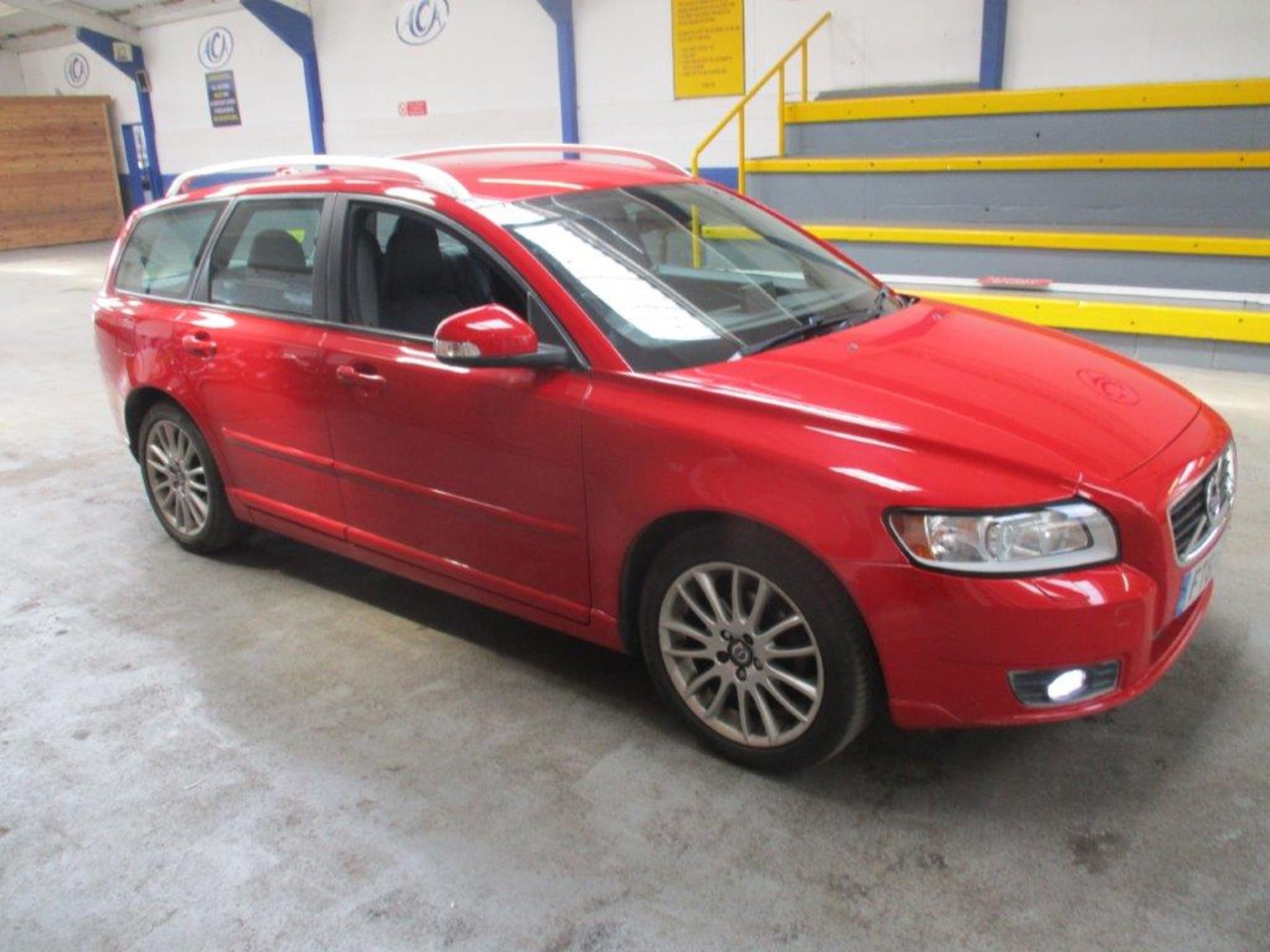 61 12 Volvo V50 SE Lux Edition - Image 4 of 11