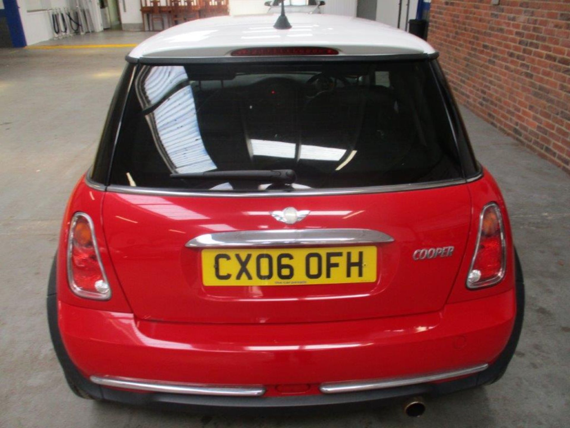 06 06 Mini Cooper - Image 6 of 7