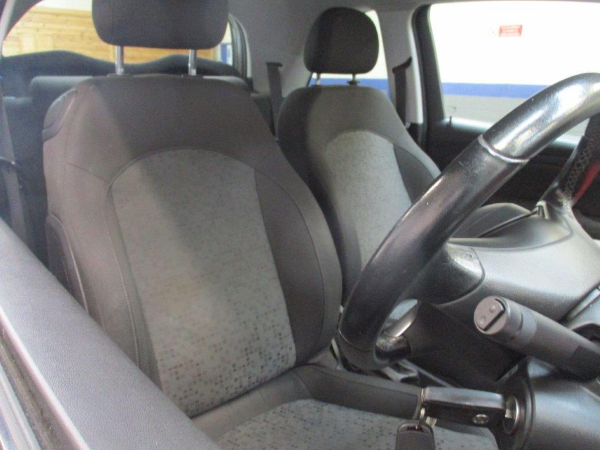 13 13 Vauxhall Adam Jam - Image 14 of 18