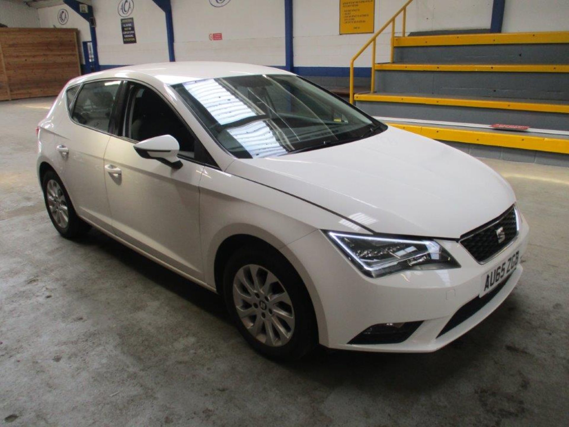 65 15 Seat Leon SE Technology TSi - Image 4 of 11