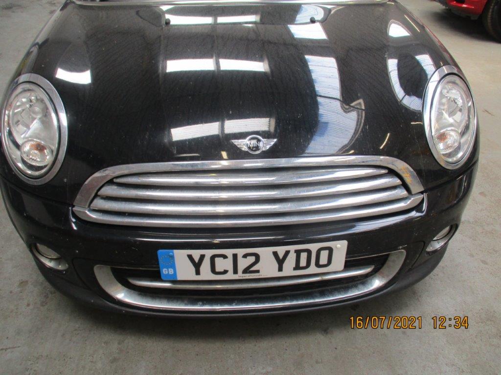 12 12 Mini Cooper D Chilli Pack - Image 4 of 11