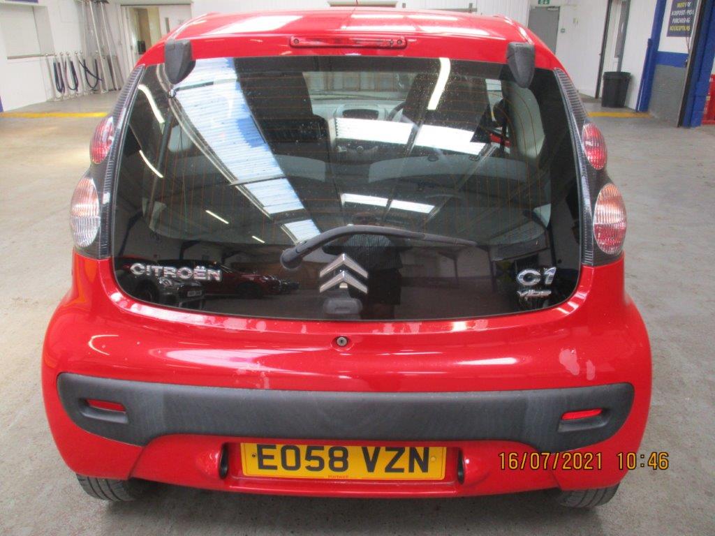 58 08 Citroen C1 Vibe - Image 10 of 18