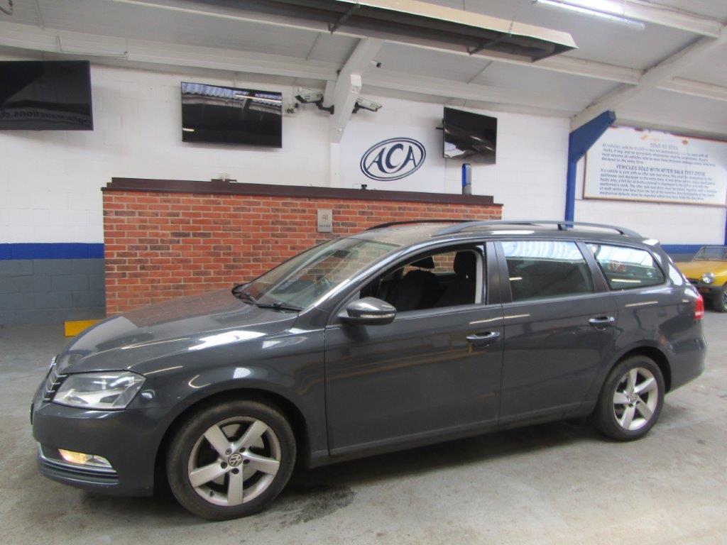 62 12 VW Passat S Bluemotion Tech