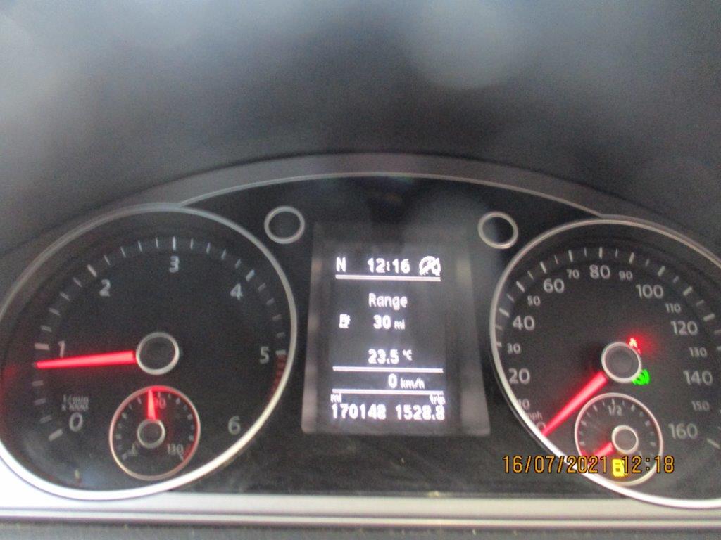 14 14 VW Passat Executive TDi - Image 14 of 15