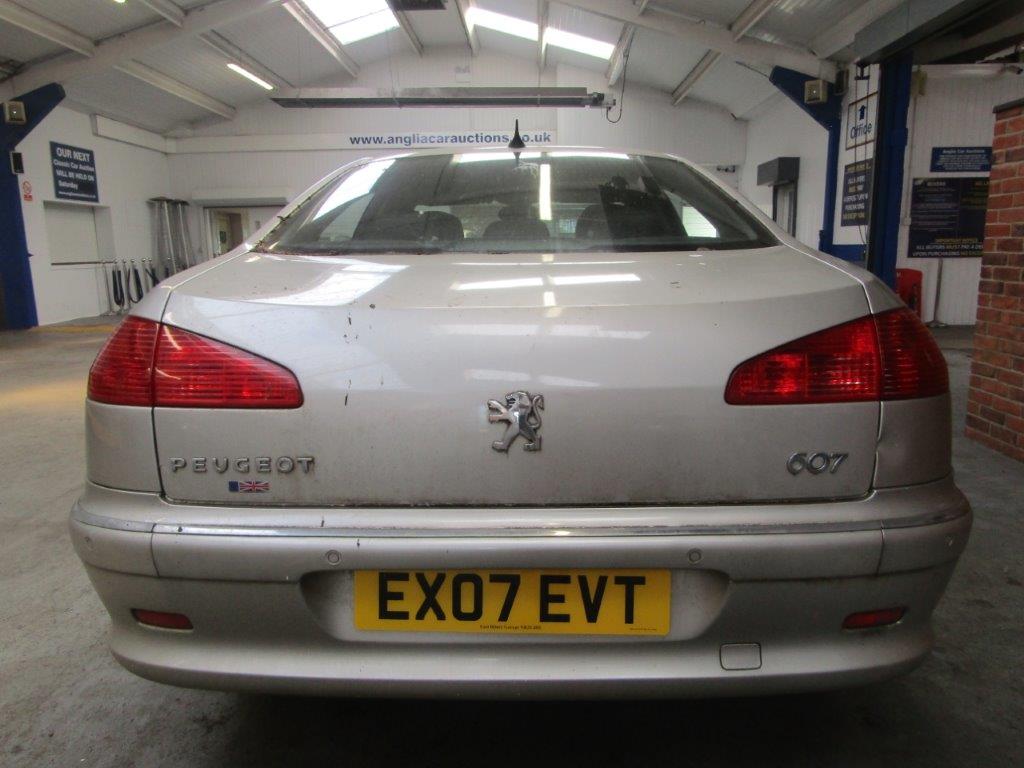 07 07 Peugeot 607 Executive - Image 3 of 20