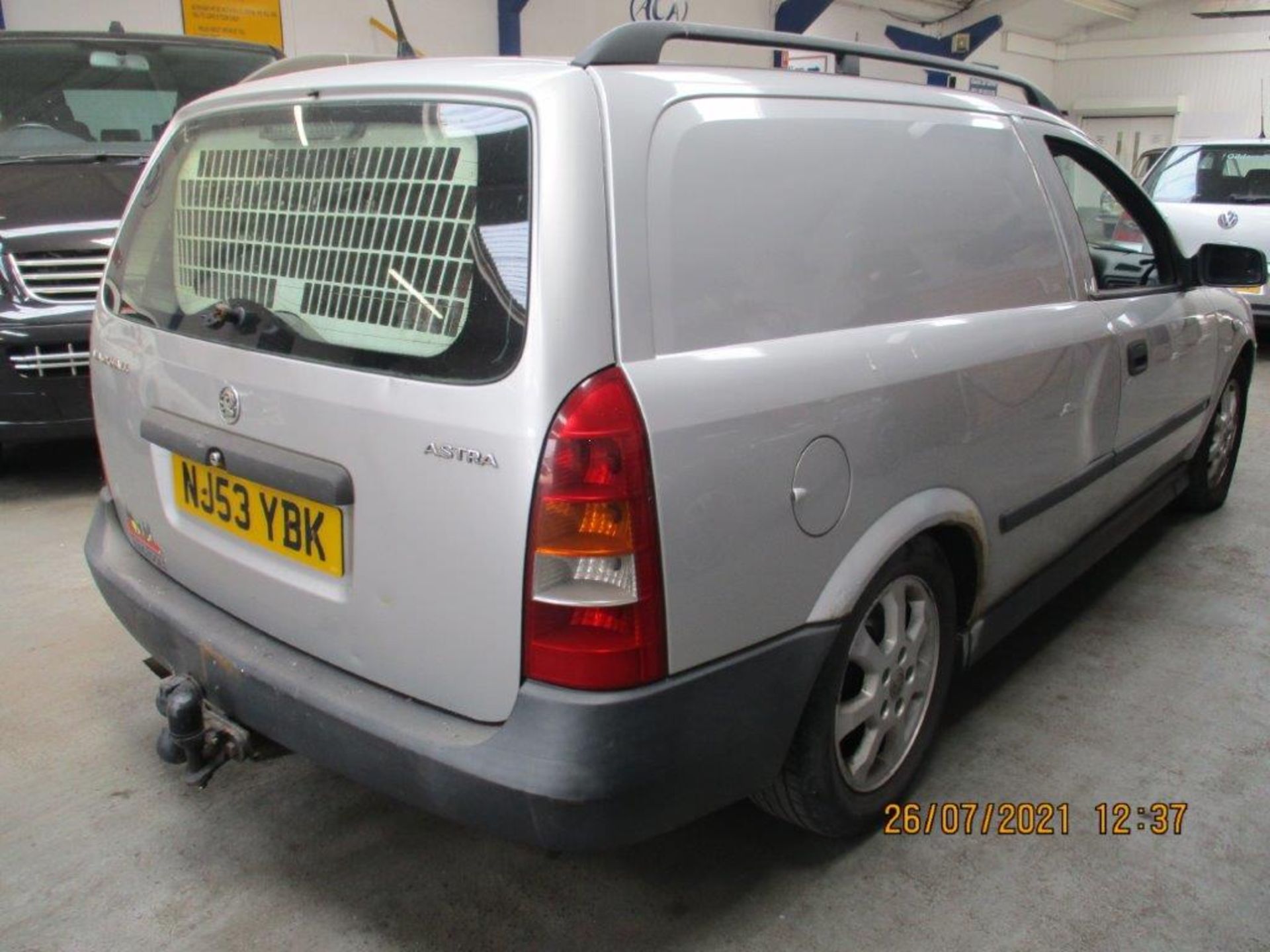 53 03 Vauxhall Astra Sportive DTI - Image 4 of 21