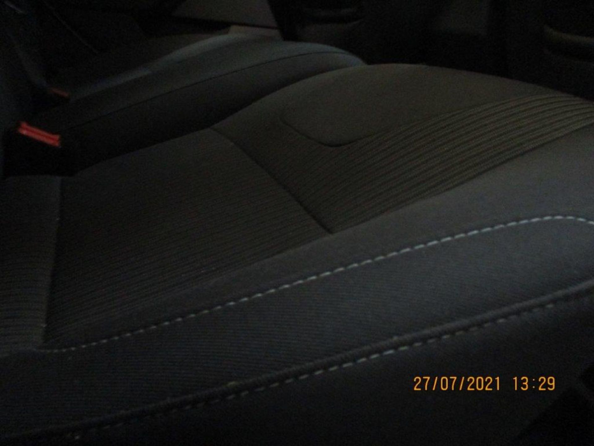 14 14 Ford Focus Titanium Navigator - Image 17 of 24