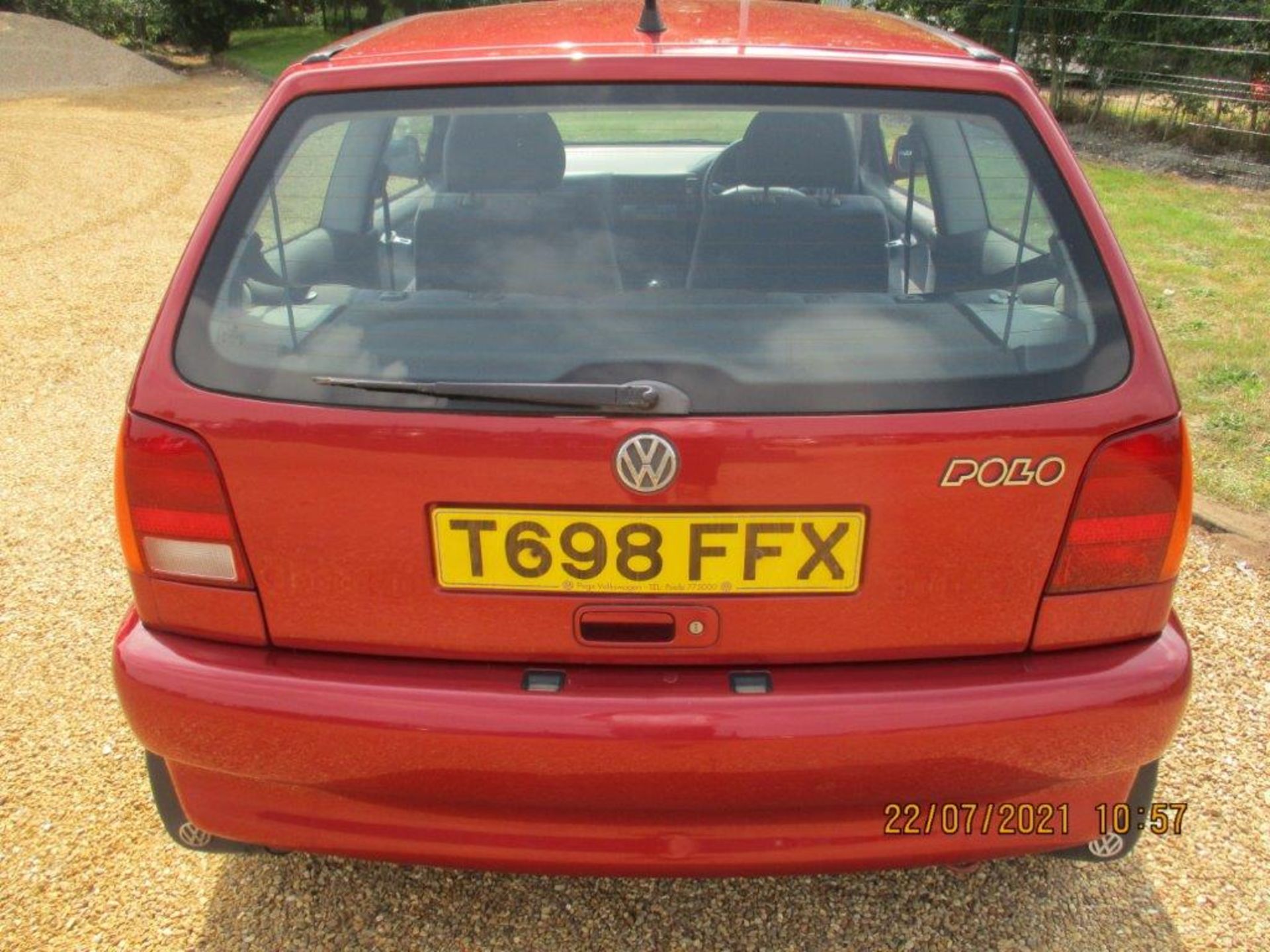 T 99 VW Polo CL - Image 2 of 22