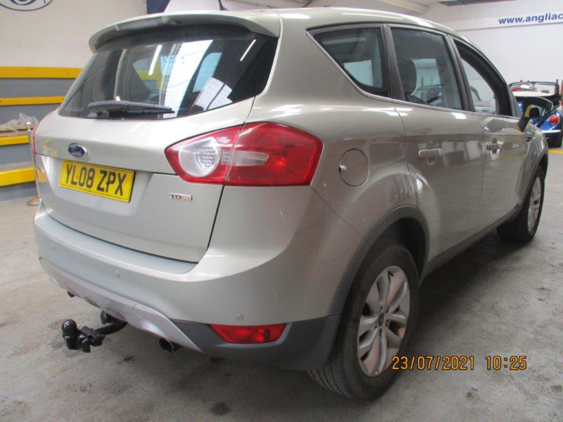 08 08 Ford Kuga Titanium TDCi - Image 7 of 21