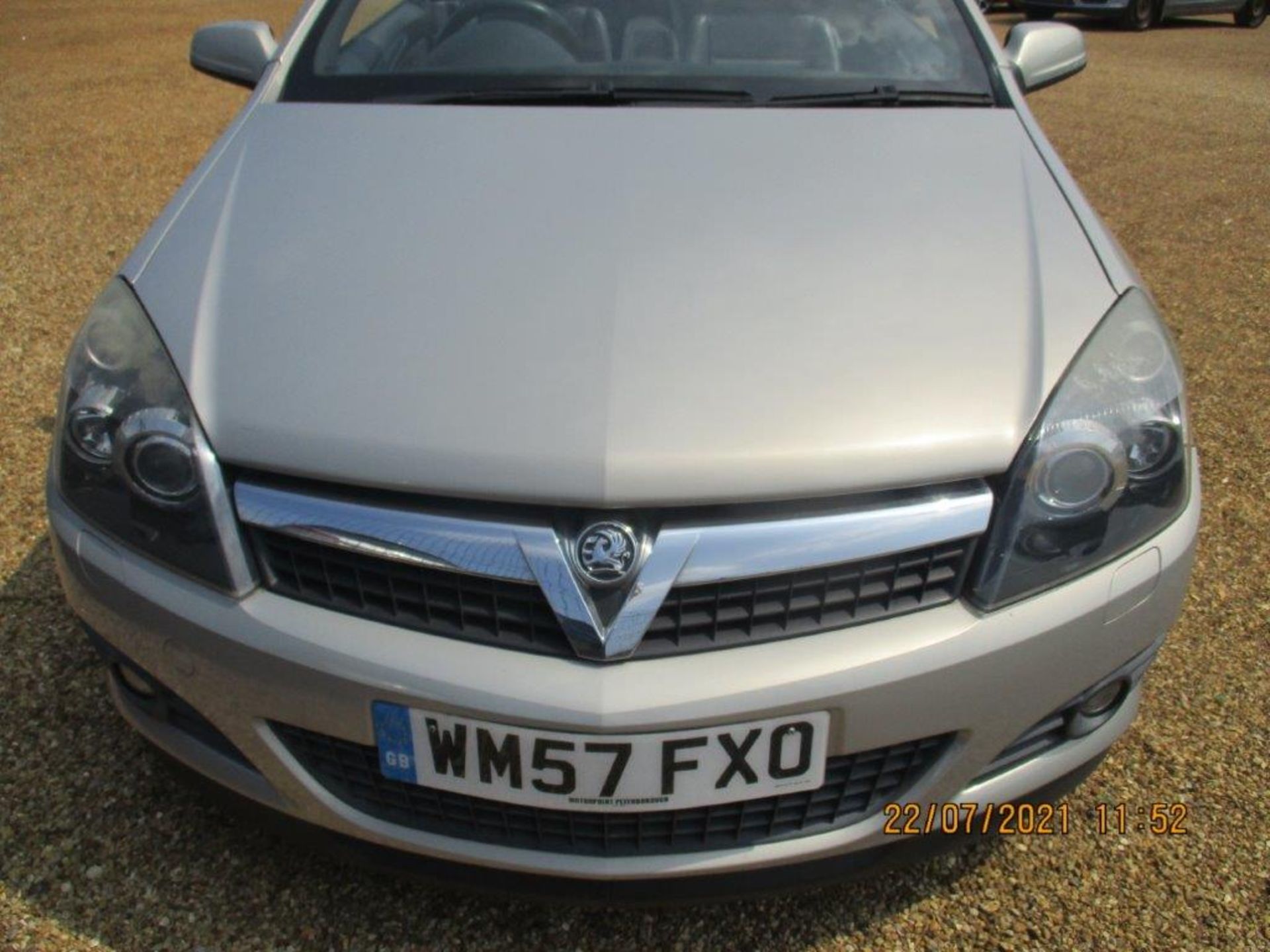 57 08 Vauxhall Astra Twin Top Design - Image 3 of 18