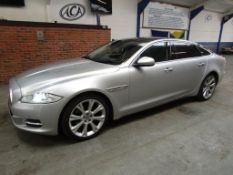 62 12 Jaguar XJL Portfolio V6 D