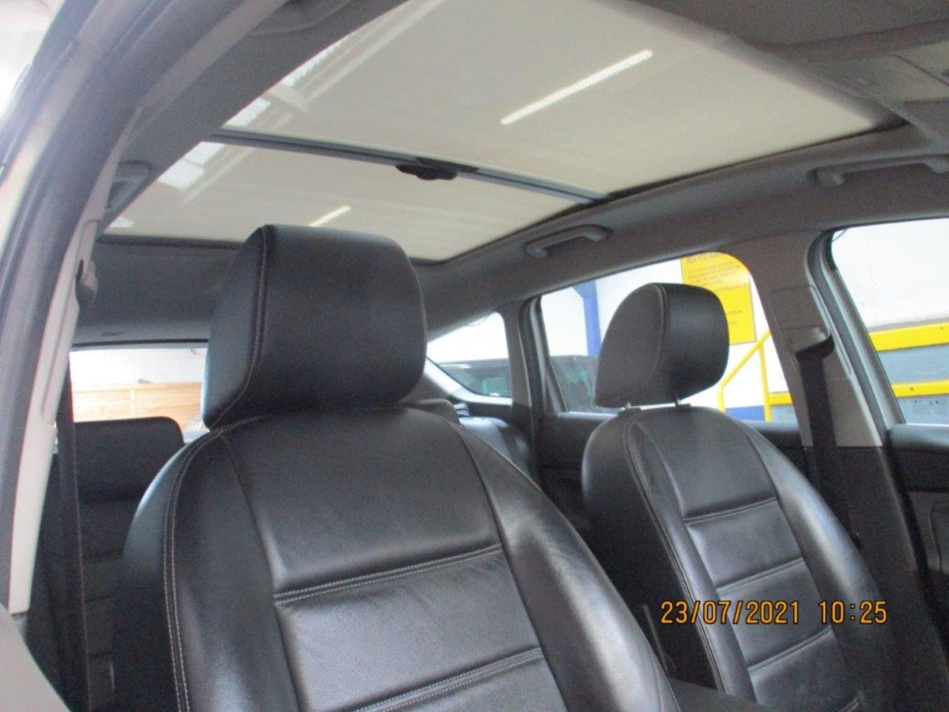 08 08 Ford Kuga Titanium TDCi - Image 21 of 21