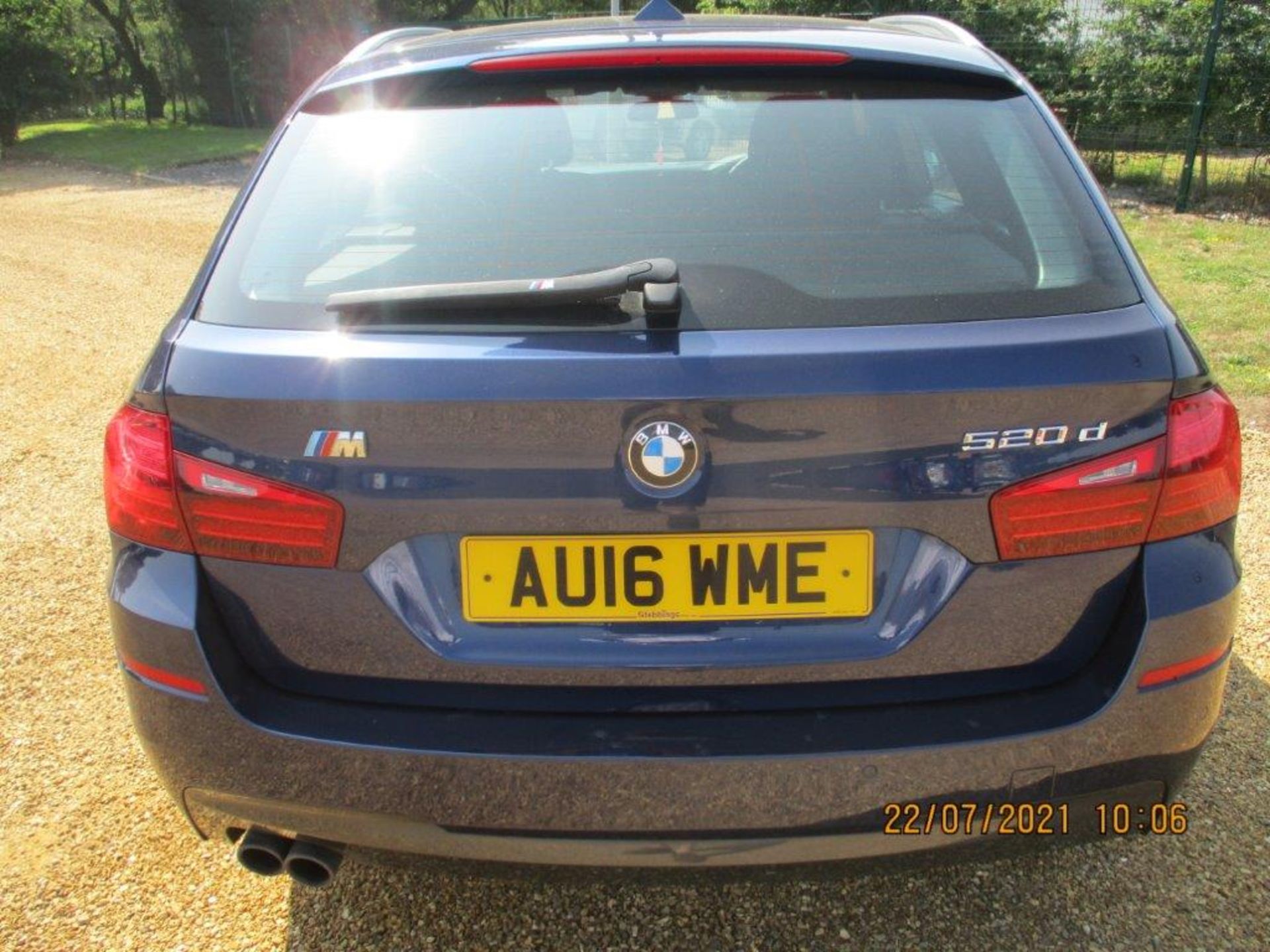 16 16 BMW 520d M Sport - Image 10 of 29