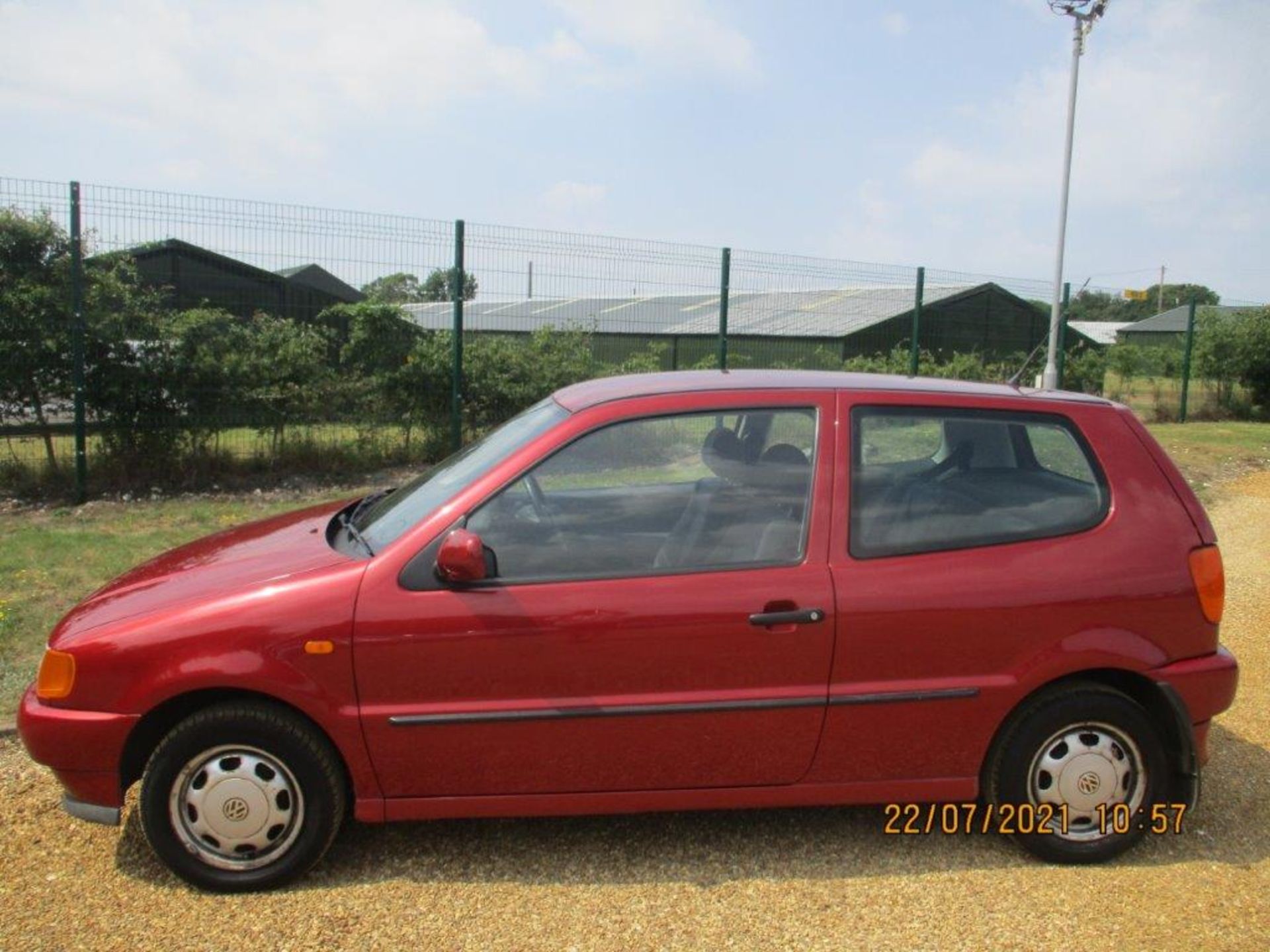 T 99 VW Polo CL - Image 3 of 22