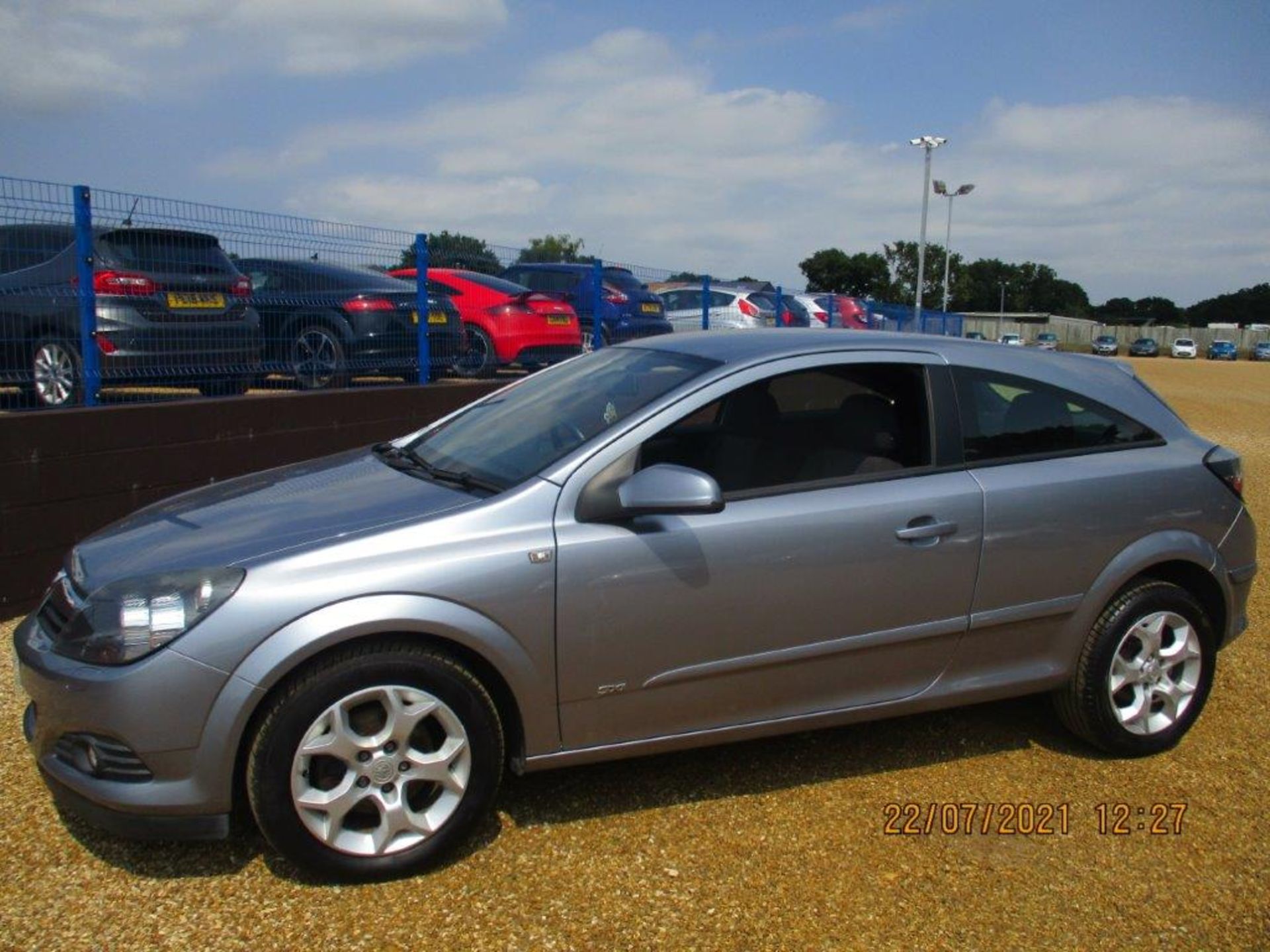 56 06 Vauxhall Astra SXi - Image 2 of 20