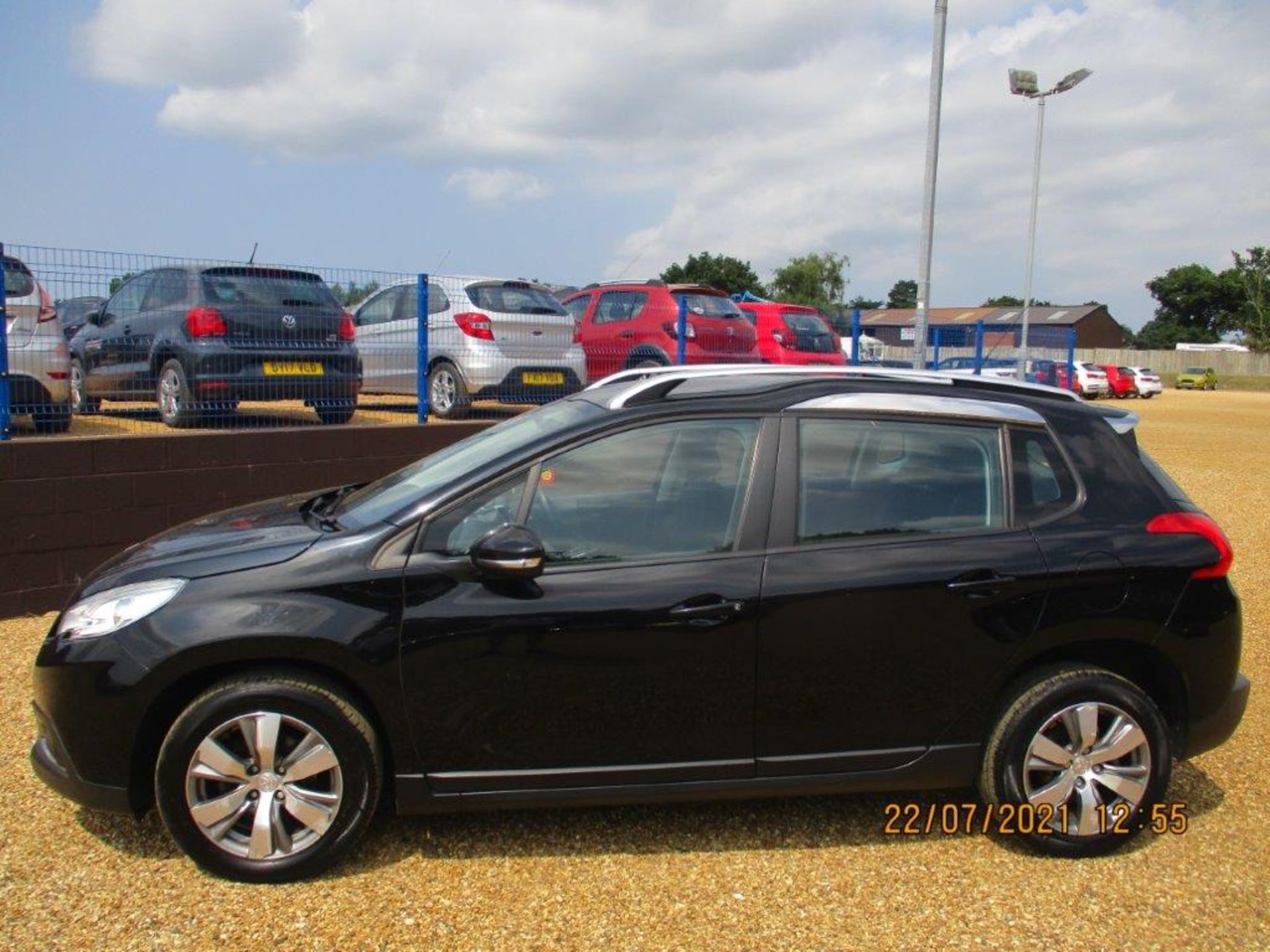 14 14 Peugeot 2008 Active E-HDi - Image 2 of 16