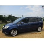 06 06 Vauxhall Zafira