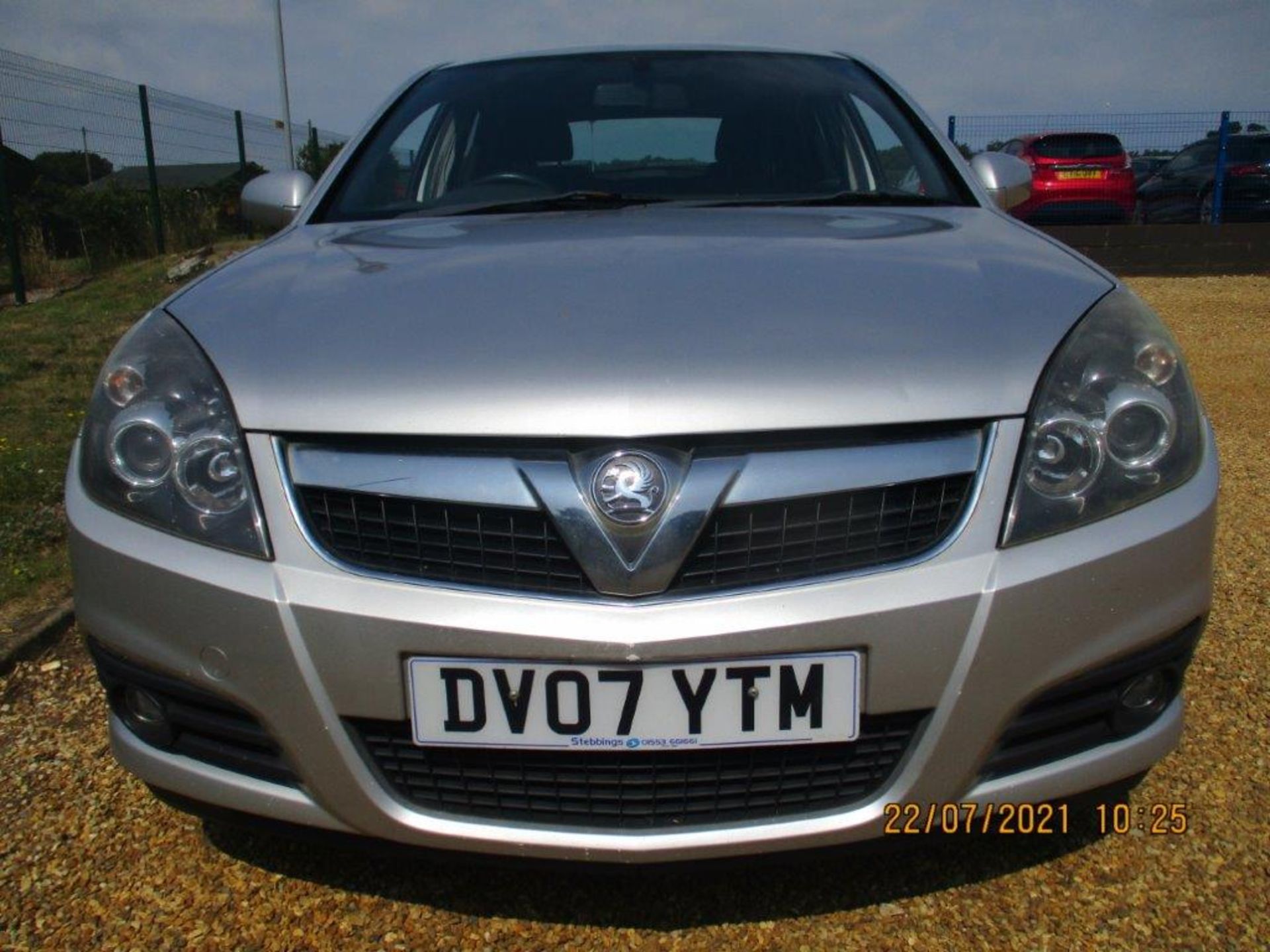 07 07 Vauxhall Vectra SRi CDTi 150 - Image 10 of 21