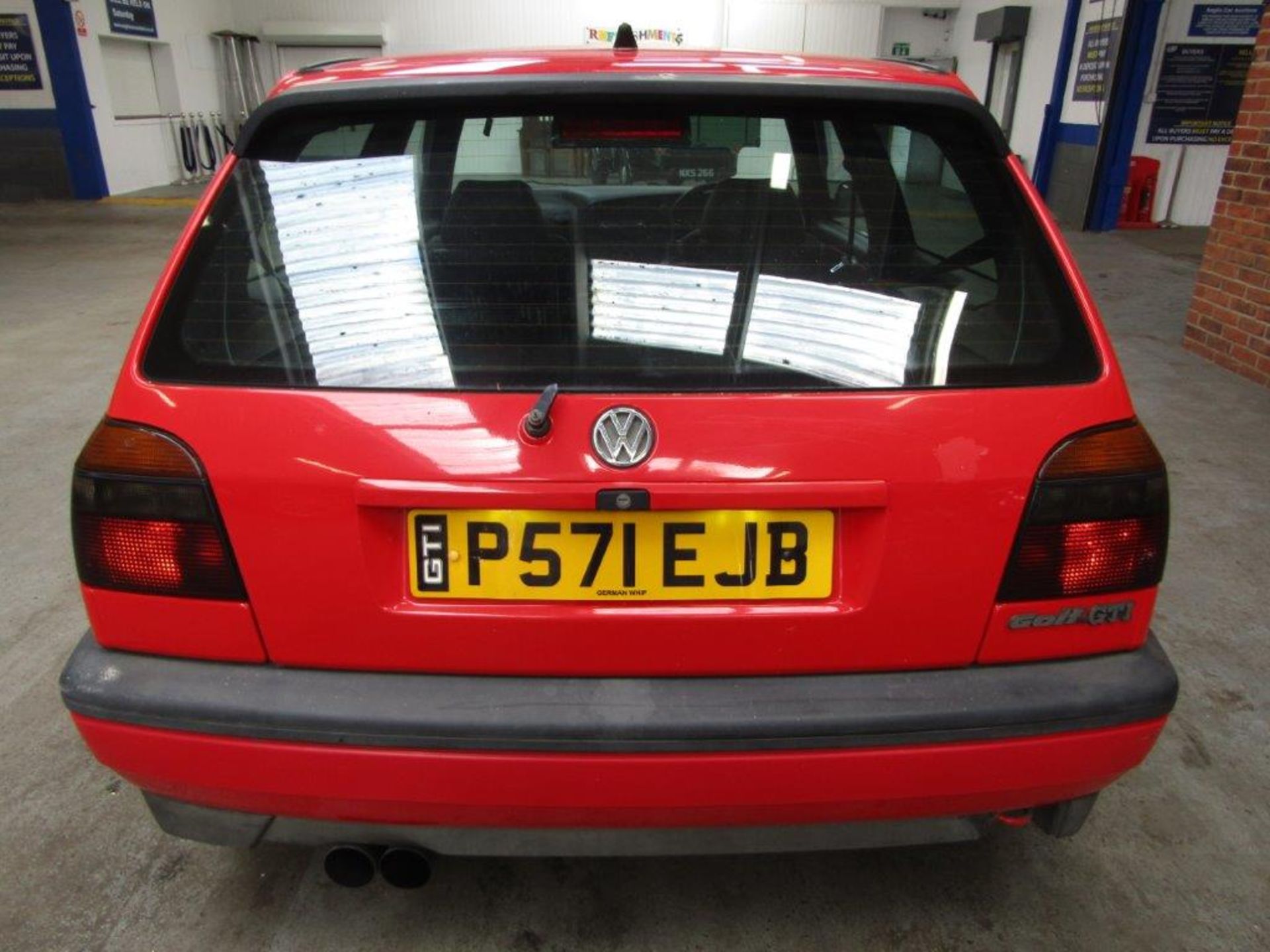 P 96 VW Golf GTi - Image 4 of 25