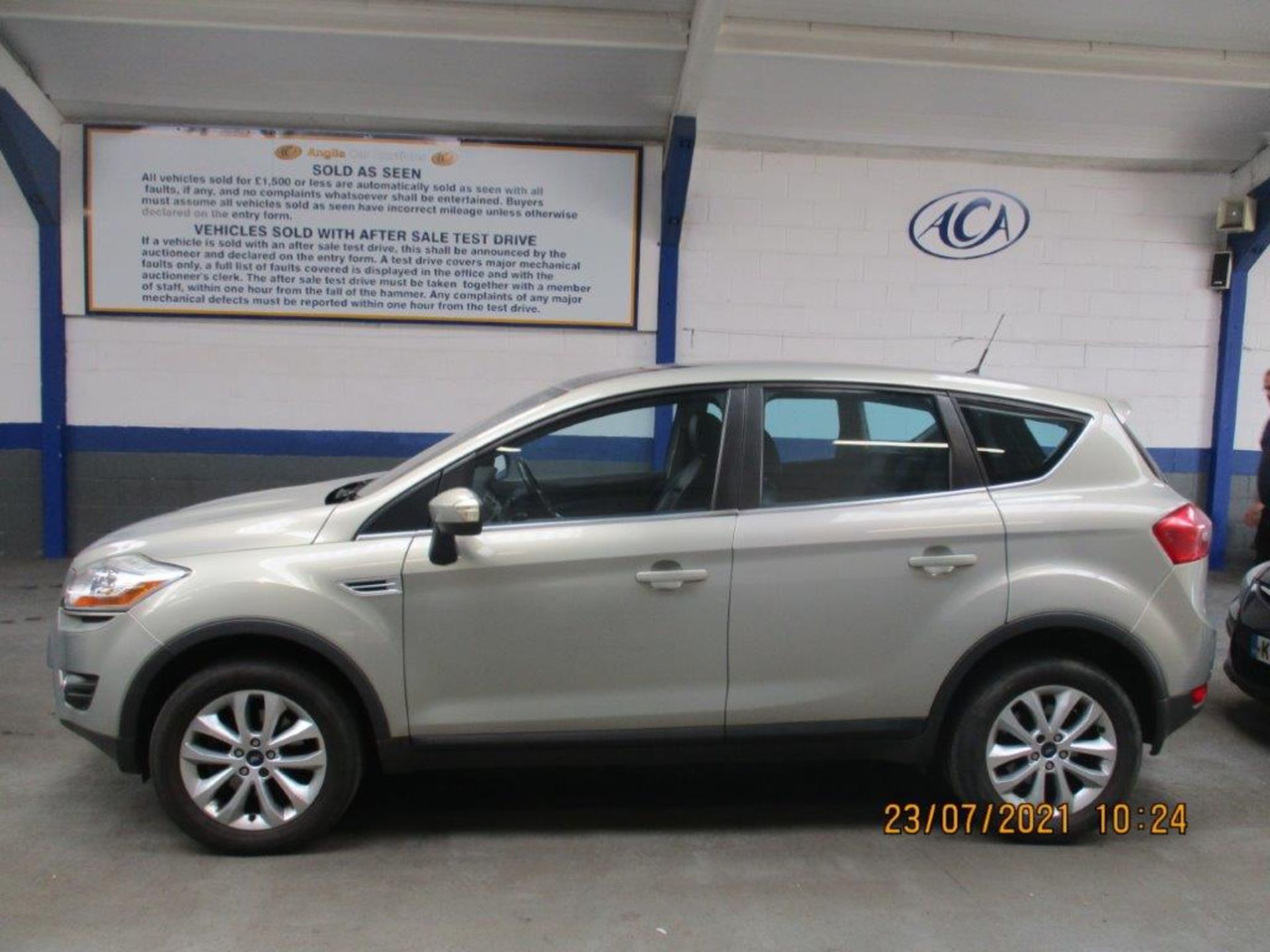 08 08 Ford Kuga Titanium TDCi - Image 3 of 21