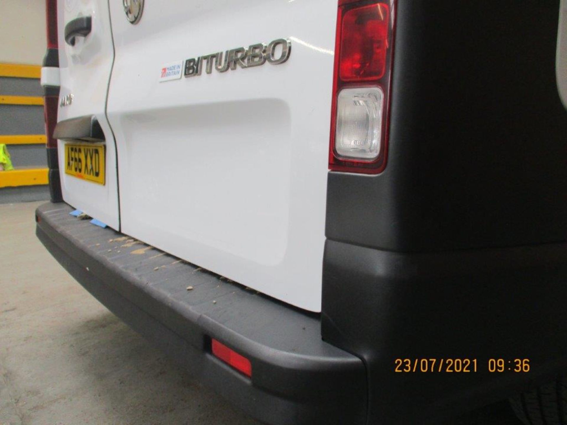 66 16 Vauxhall Vivaro 2900 Bi Turbo - Image 15 of 23