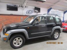 05 05 Jeep Cherokee CRD Sport