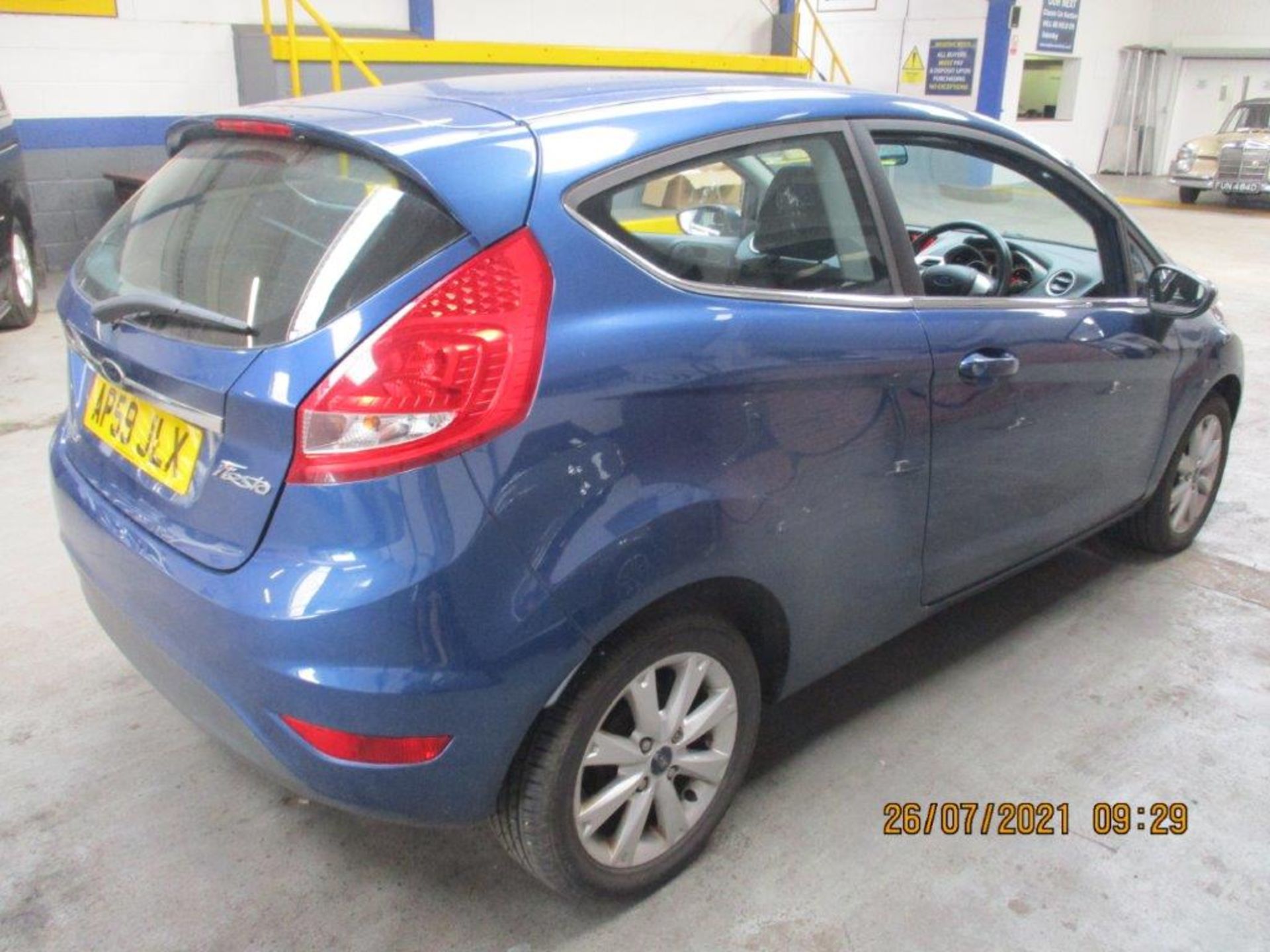 59 10 Ford Fiesta Zetec - Image 3 of 23