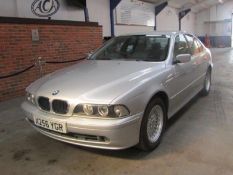 X 01 BMW 520i SE