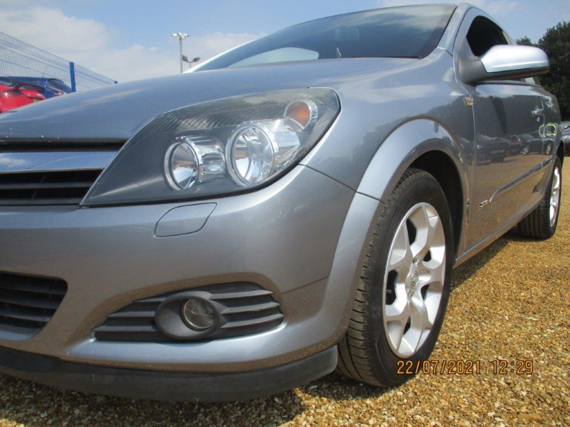 56 06 Vauxhall Astra SXi - Image 5 of 20