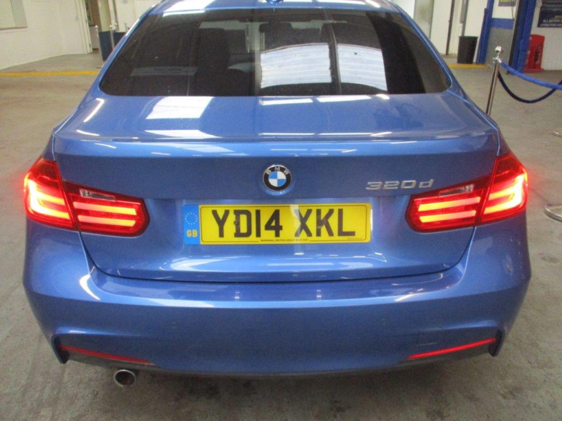 14 14 BMW 320d M Sport - Image 3 of 25