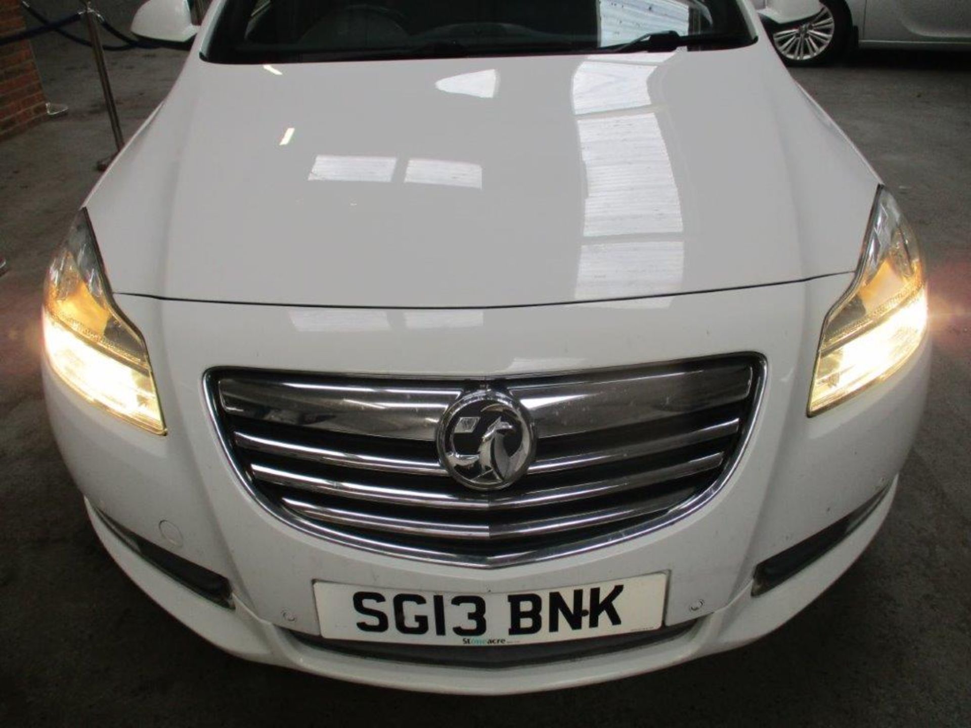 13 13 Vauxhall Insignia SRi Nav - Image 3 of 24