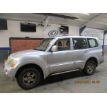 06 06 Mitsubishi Shogun GL DI-D