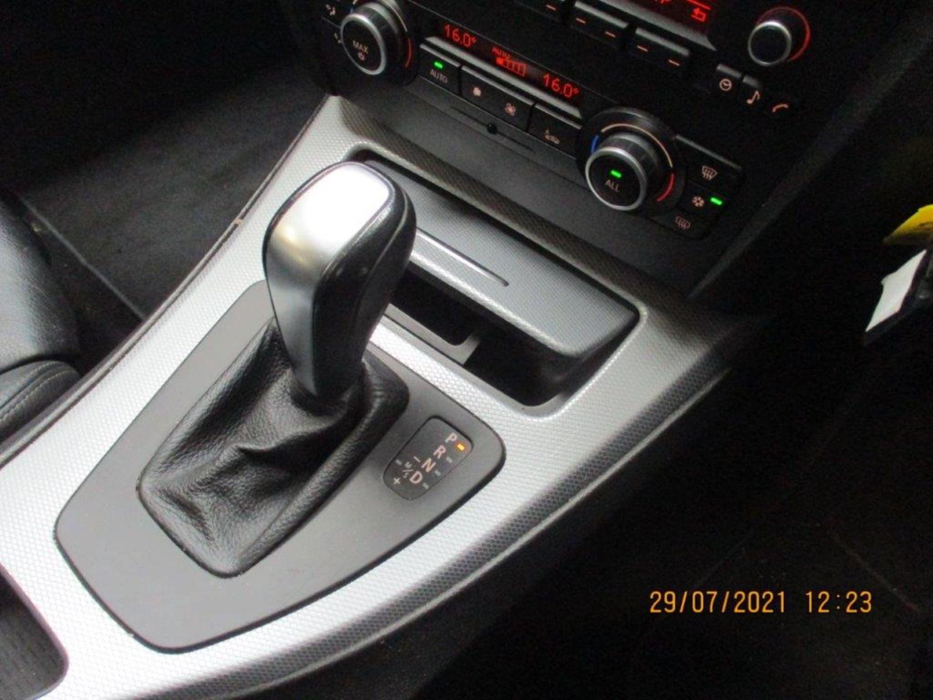 60 10 BMW 320d M Sport 181 - Image 22 of 25