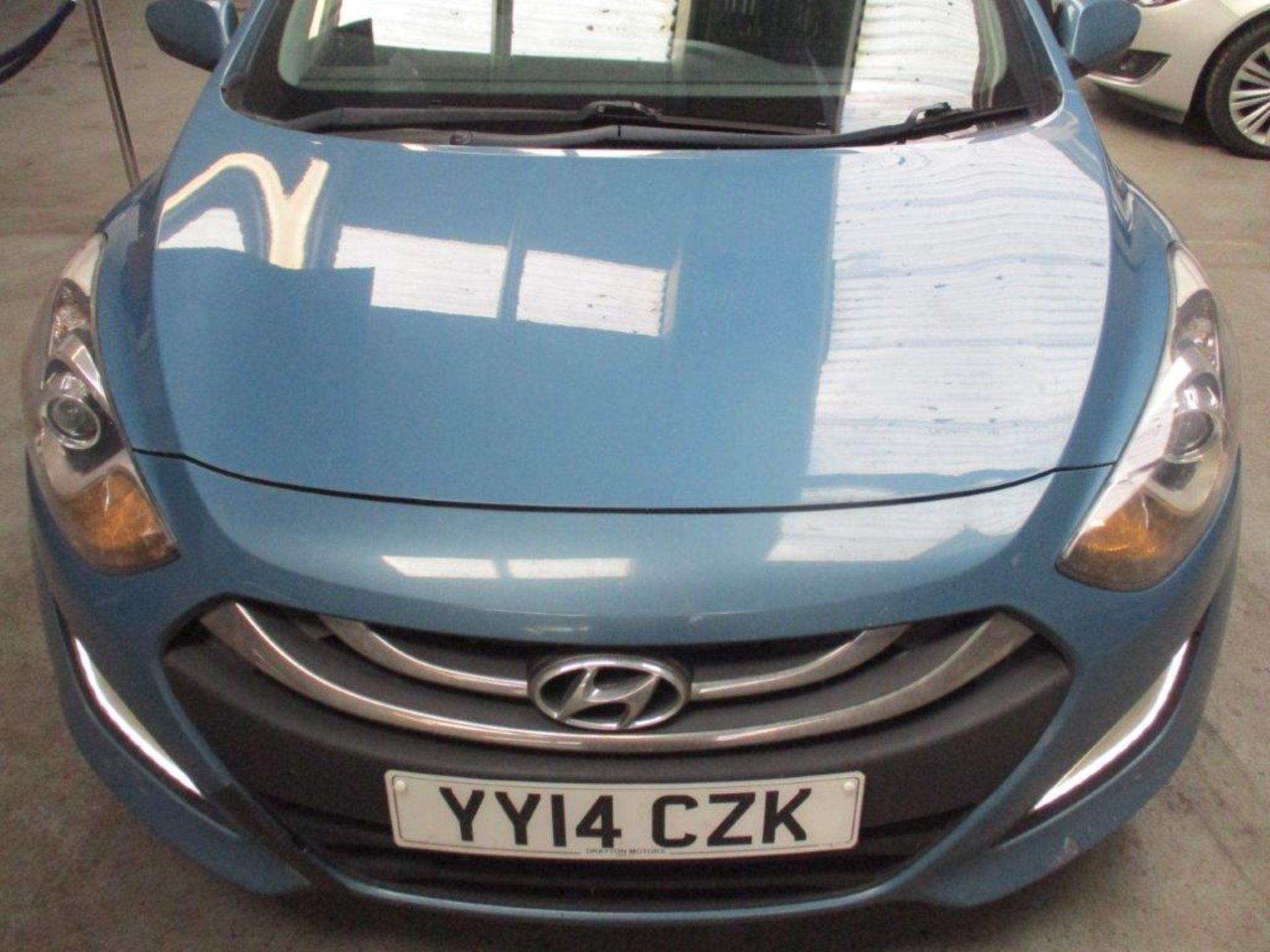 14 14 Hyundai i30 Active Blue Drive - Image 5 of 21