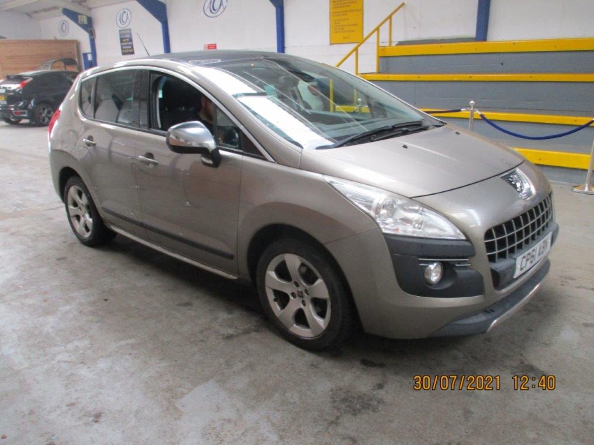 61 11 Peugeot 3008 Exclusive HDI - Image 4 of 14