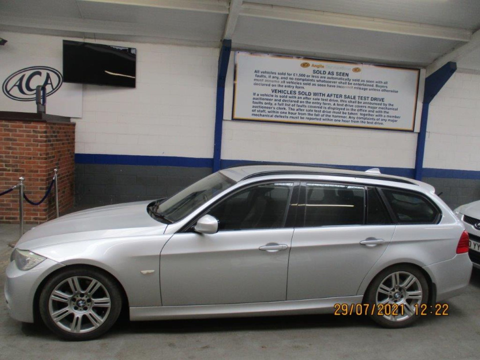 60 10 BMW 320d M Sport 181 - Image 2 of 25