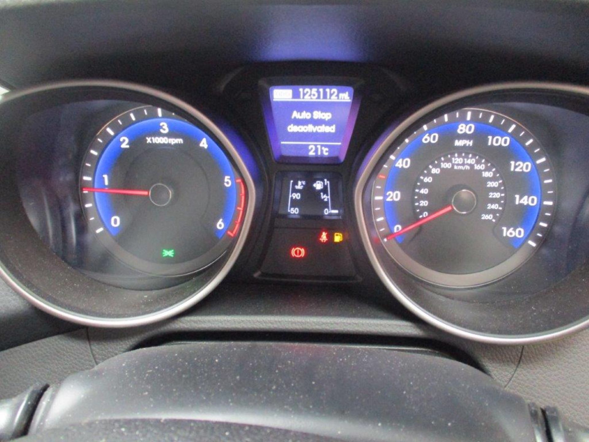 14 14 Hyundai i30 Active Blue Drive - Image 18 of 21