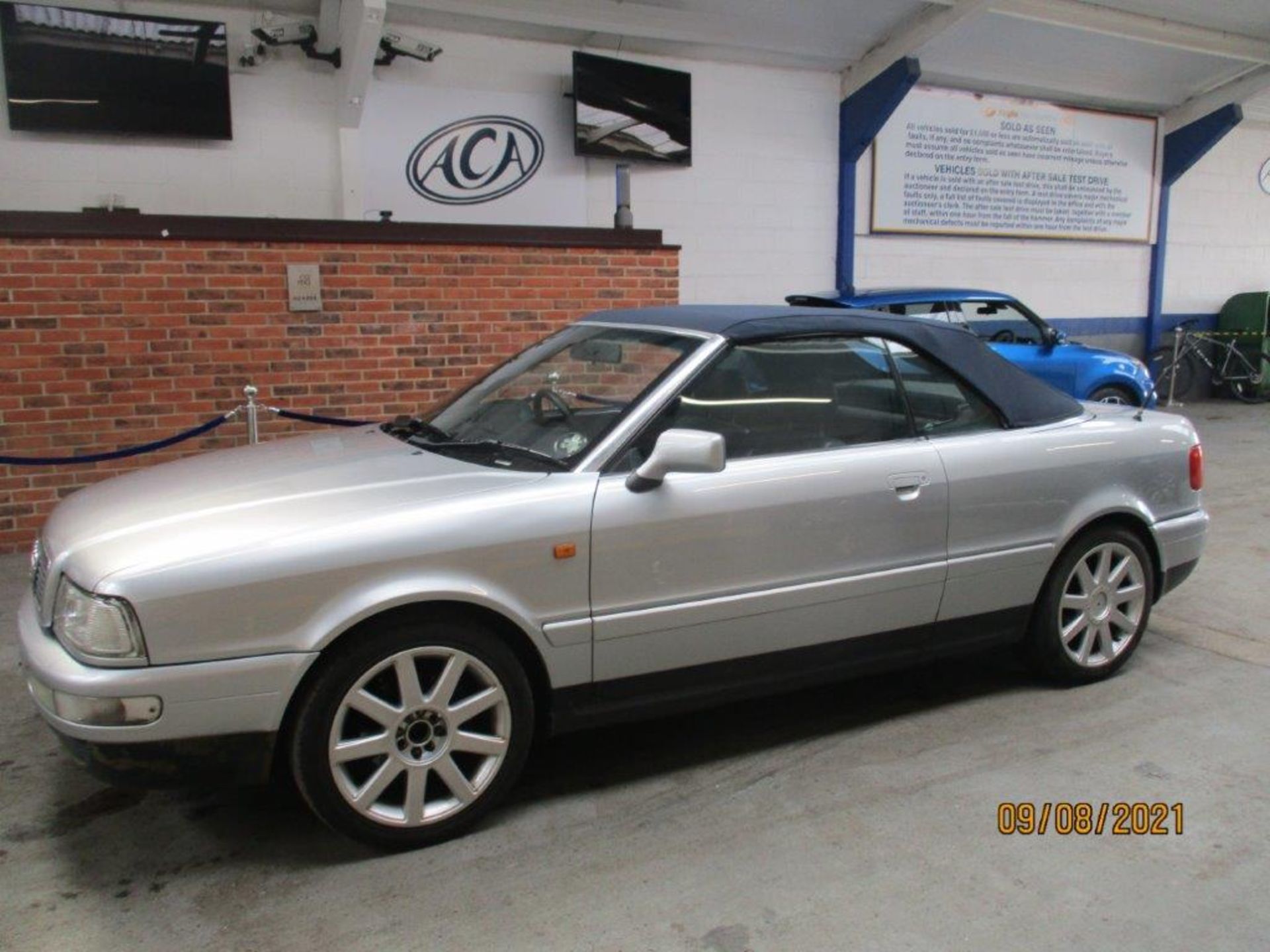 R 98 Audi 2.8 Cabriolet