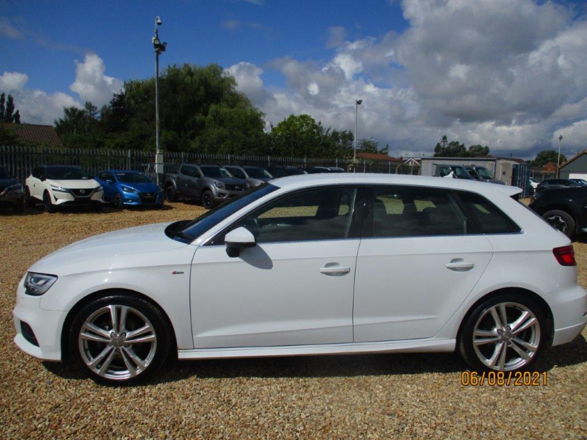 17 17 Audi A3 S Line TFSI S/A 5dr - Image 2 of 24