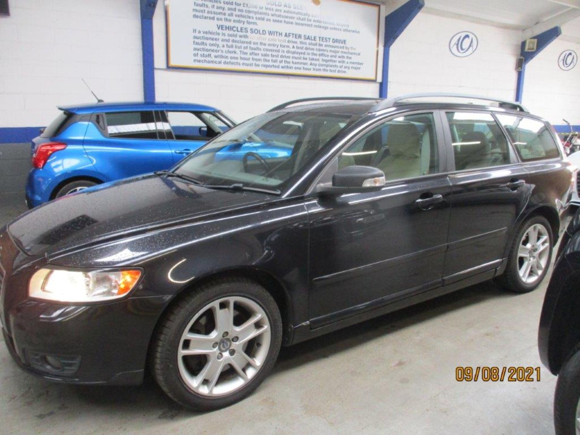 08 08 Volvo V50 SE D5