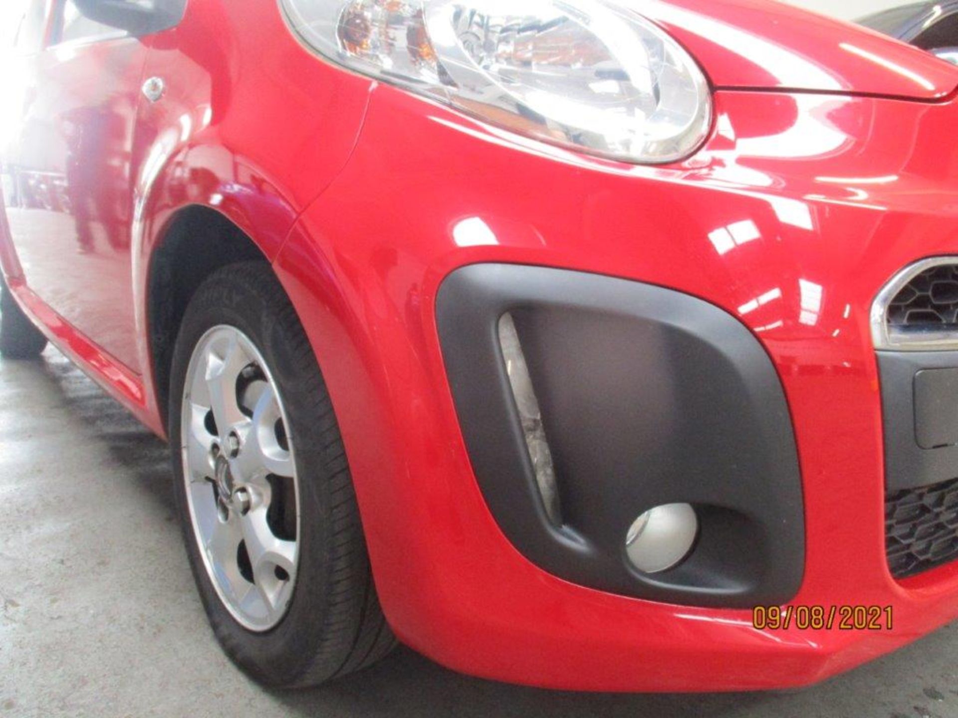 12 12 Citroen C1 VTR+ - Image 8 of 12