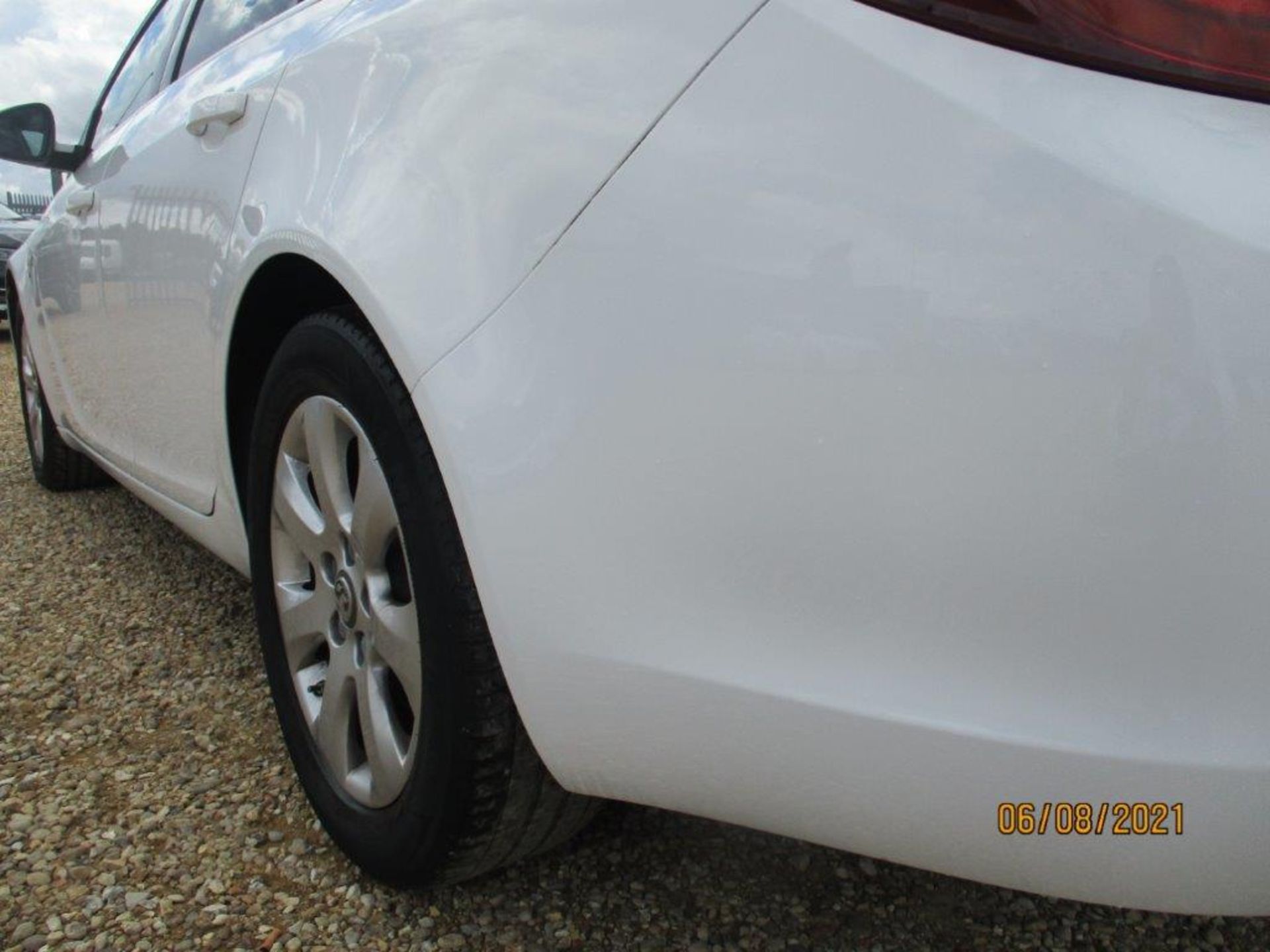 16 16 Vauxhall Insignia SRI S/S - Image 10 of 21