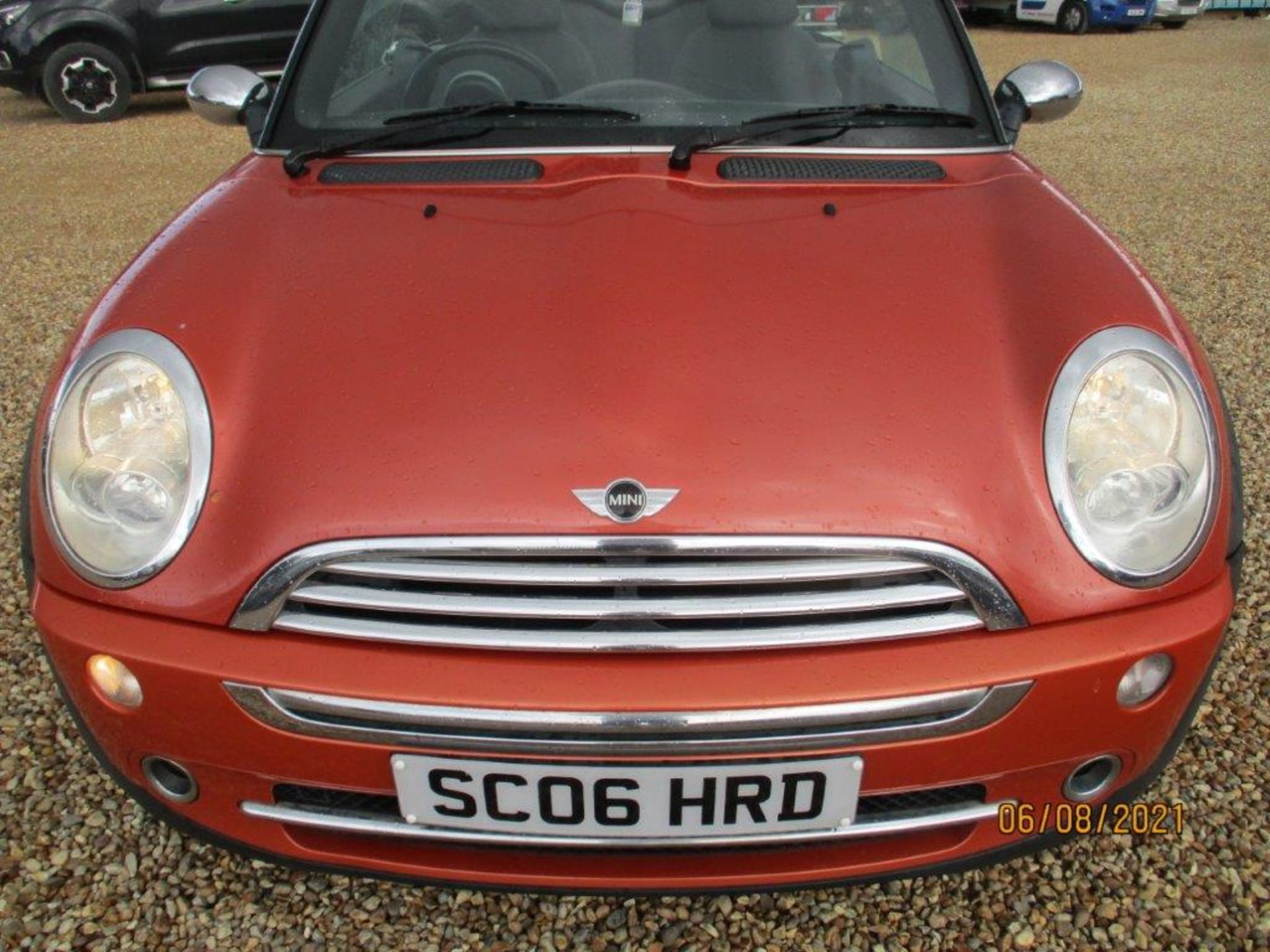 06 06 Mini One Convertible - Image 4 of 23