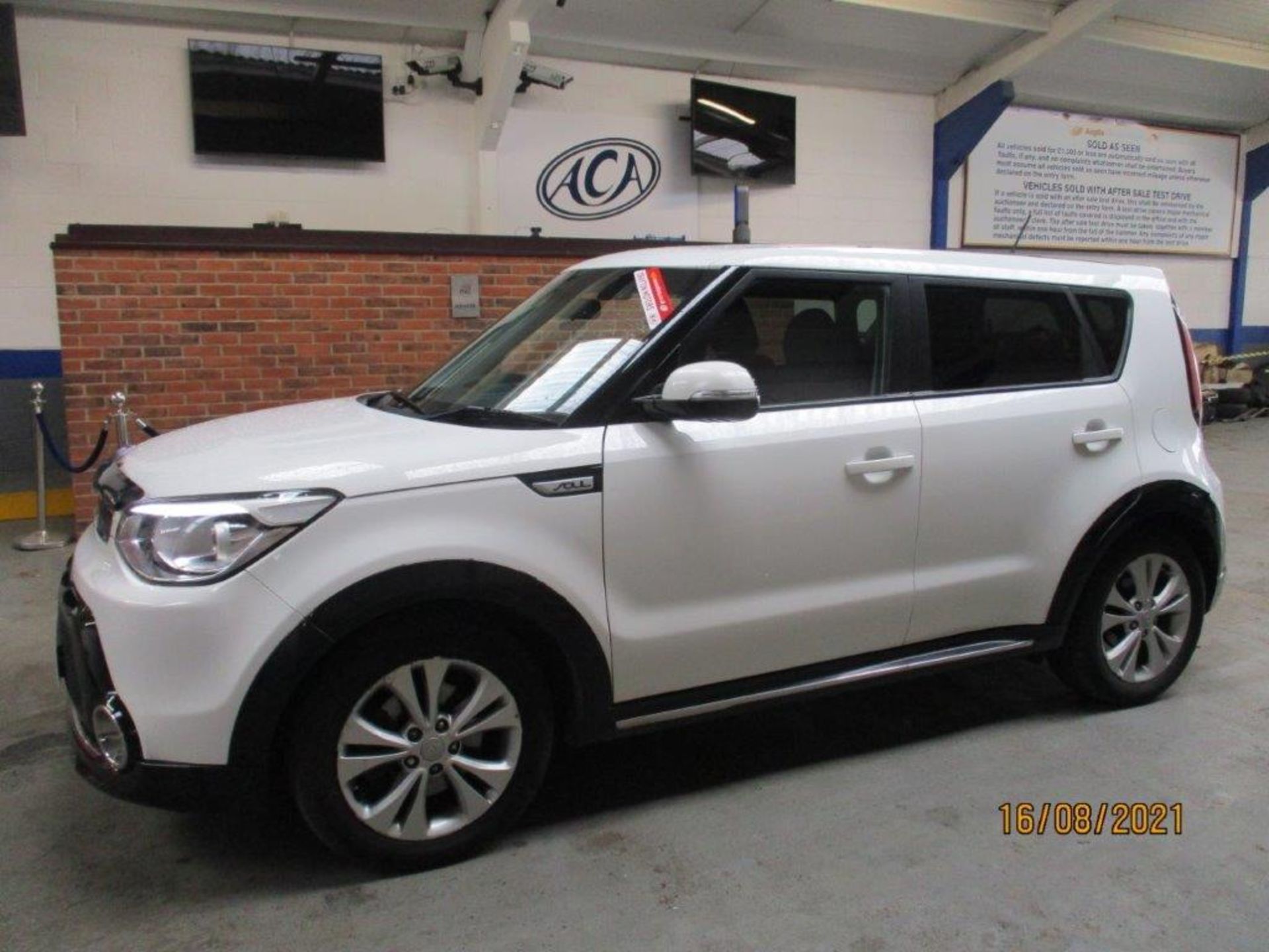 16 16 Kia Soul Urban