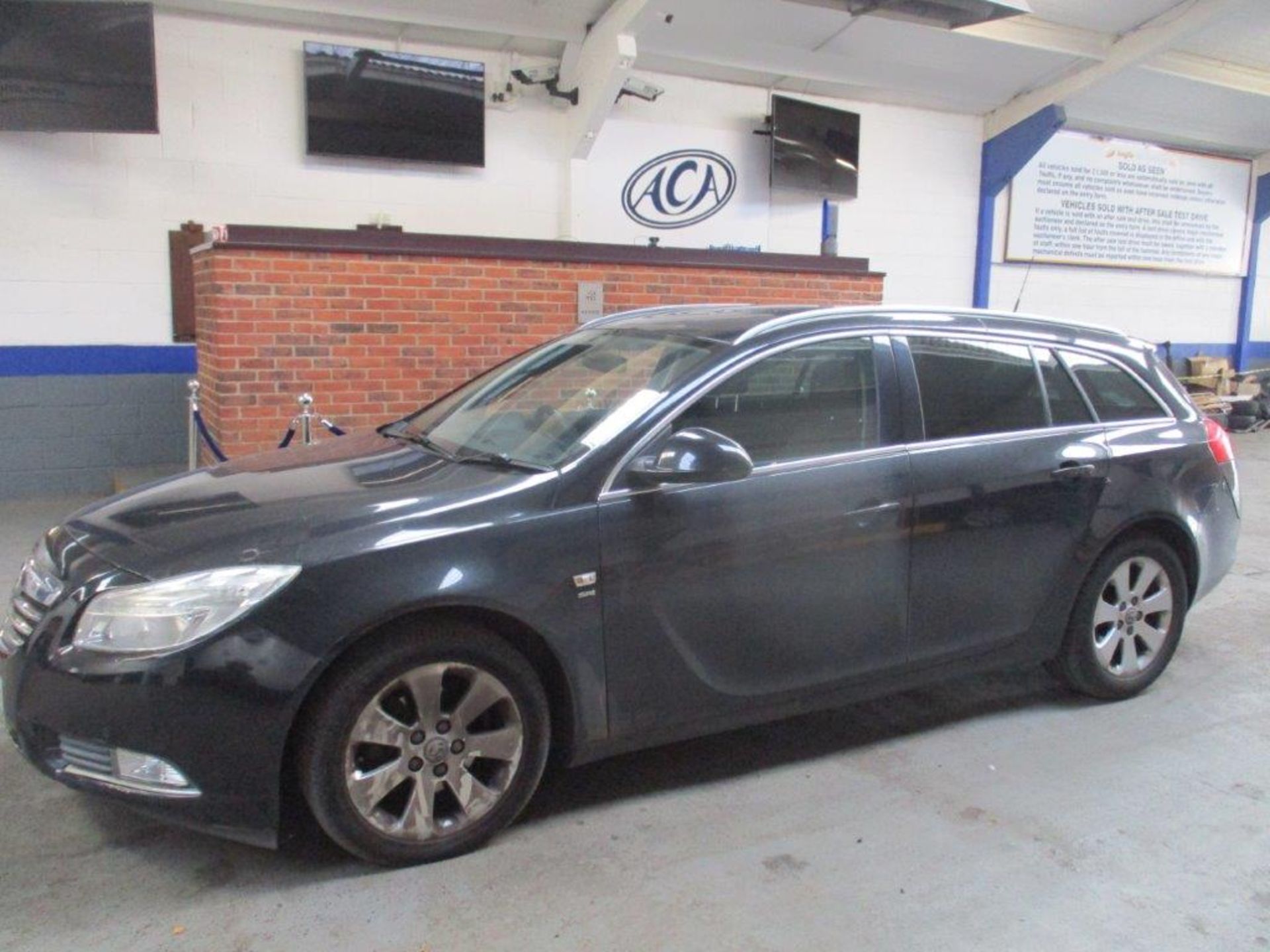 61 11 Vauxhall Insignia SRI CDTI