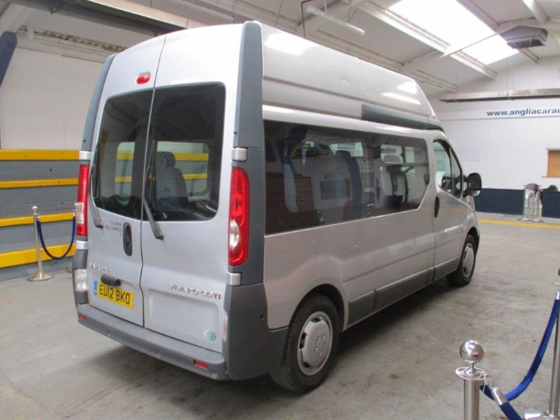 12 12 Vauxhall Vivaro 2900 CDTI - Image 9 of 26