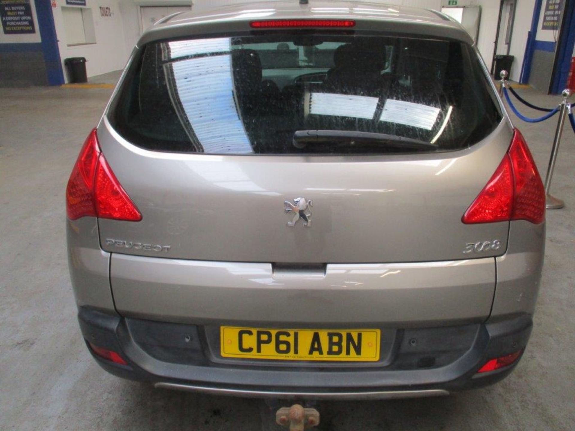 61 11 Peugeot 3008 Exclusive HDI - Image 4 of 24